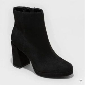Women's Daisy Platform Boots - A New Day™ Black 7.5
